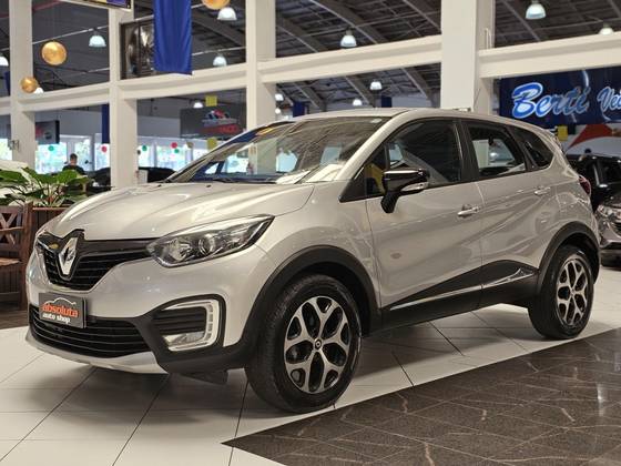 RENAULT CAPTUR 2.0 16V HI-FLEX INTENSE AUTOMÁTICO RENAULT CAPTUR 2.0 16V HI-FLEX INTENSE AUTOMÁTICO